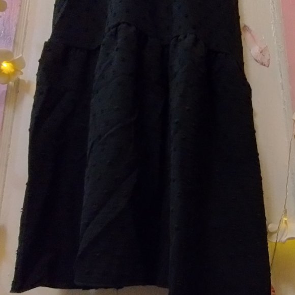 Royal Matrix (L) Polkadot Maxi with Crochet Applique Detailing - Picture 3 of 8